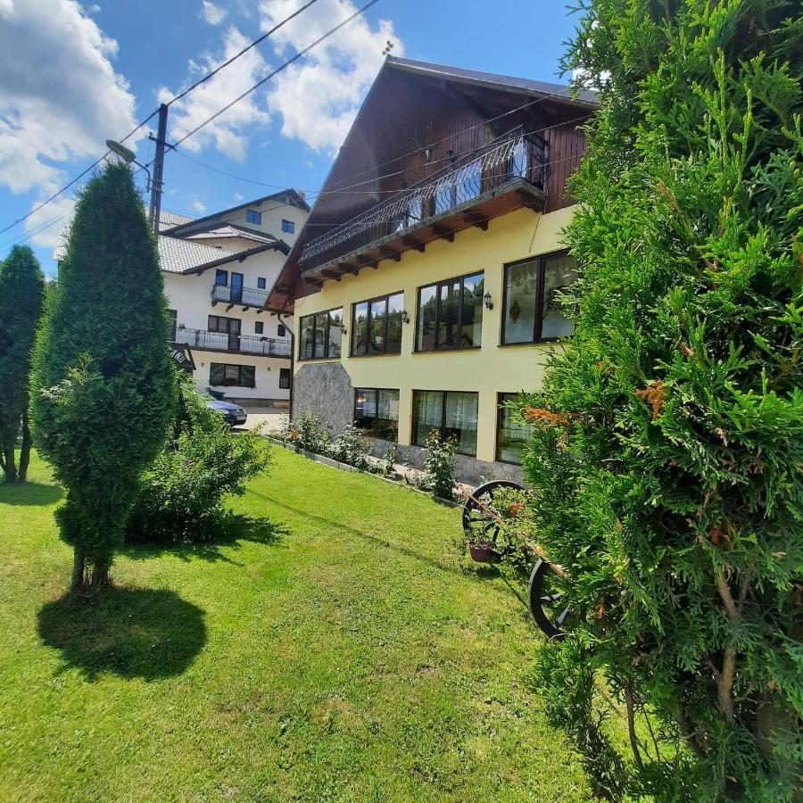 Hotel Casa Dana Olteanu Moeciu De Sus Exterior foto